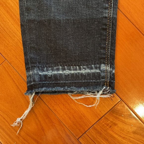 Express Jeans - Picture 3 of 6